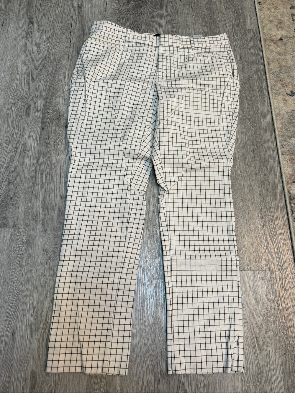 Banana Republic Pants Womens 6 Sloan Fit Slim Ankle Plaid White Black Bi Stretch